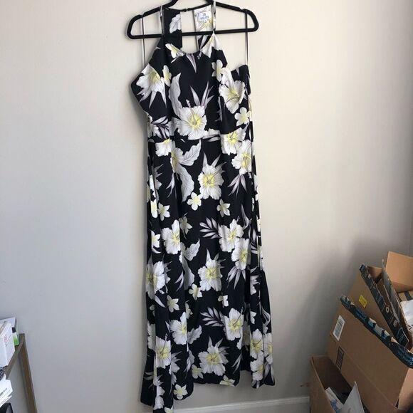 28 PALMS Floral Black White Yellow Halter Look Maxi Dress - Picture 5 of 14